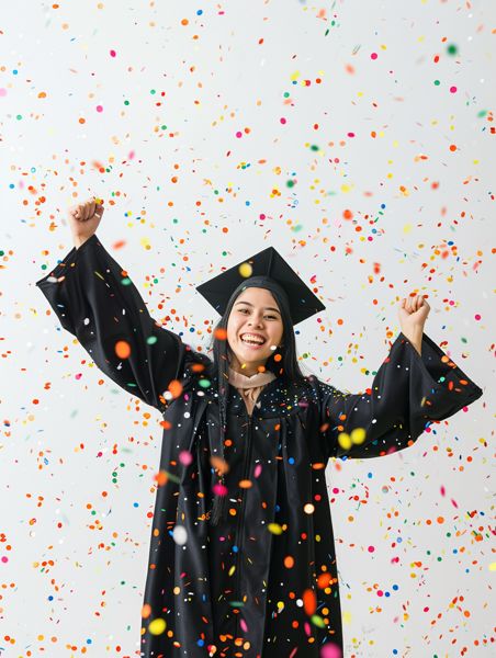 wisuda indoor_cuan digital.id (30) .png